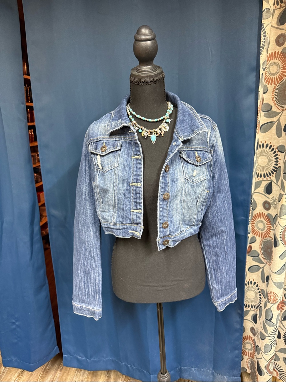 Jeans Subcategory Selection